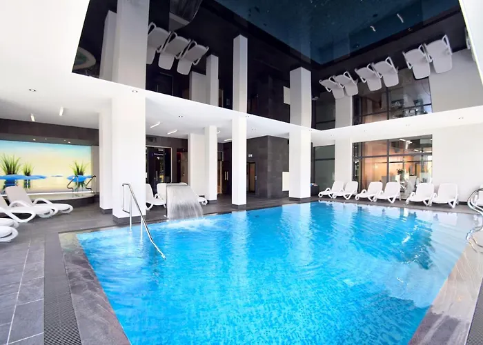 Savana Aparthotel 4*